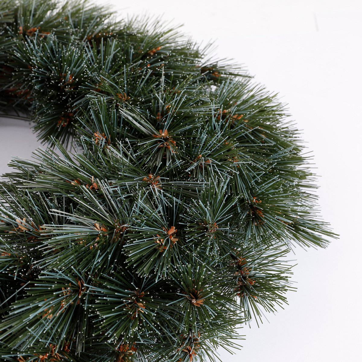 Forest Frosted Christmas Wreath - Ø60 cm - Newgrowth Blue