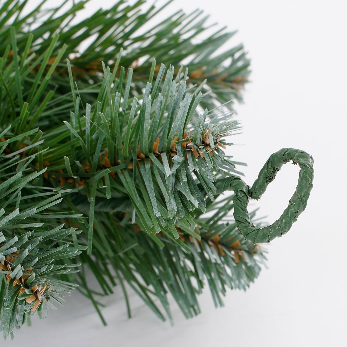 Colorado Garland - L270 cm - Frosted Green