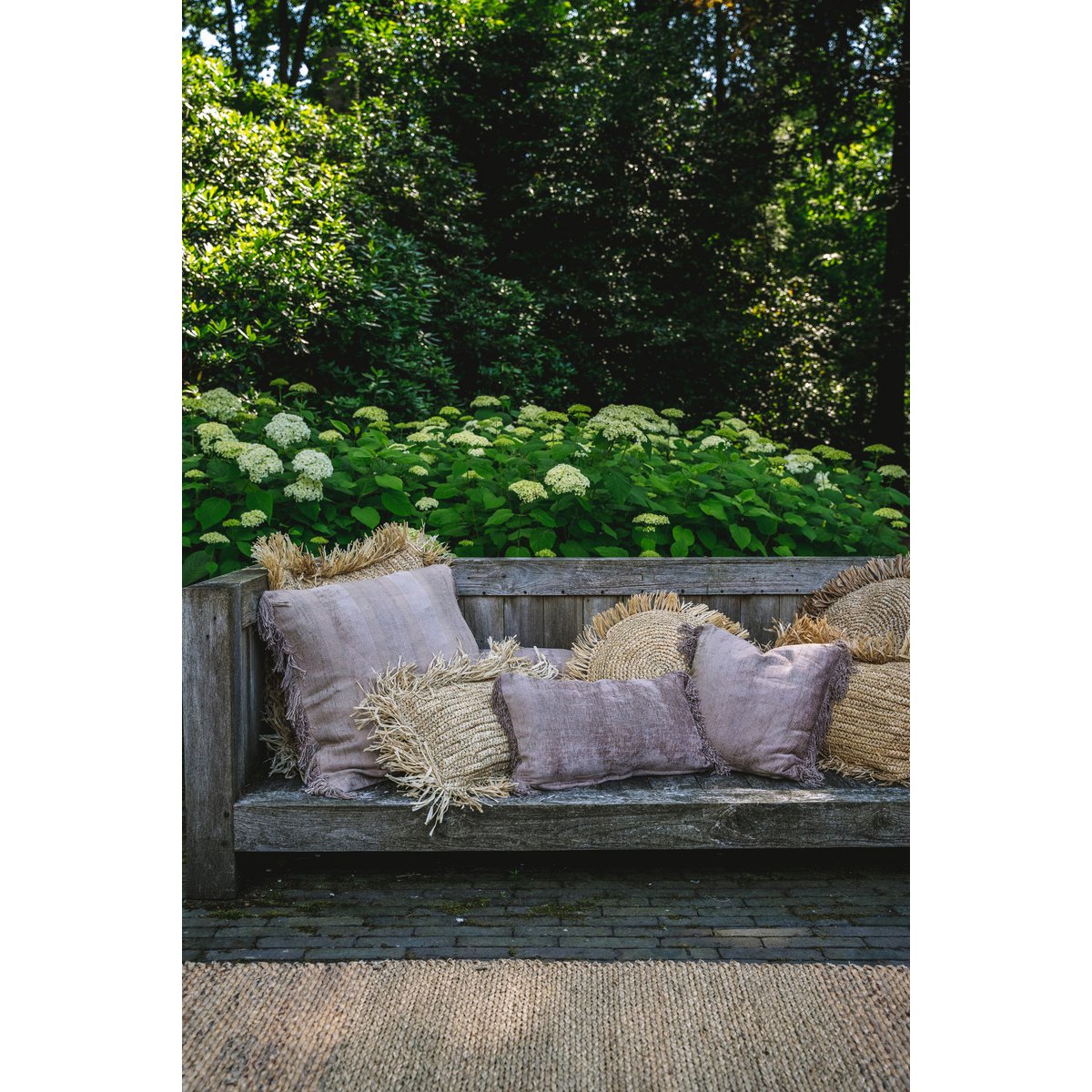 The Oh My Gee Cushion Cover - 60 cm x 60 cm - Concrete Velvet